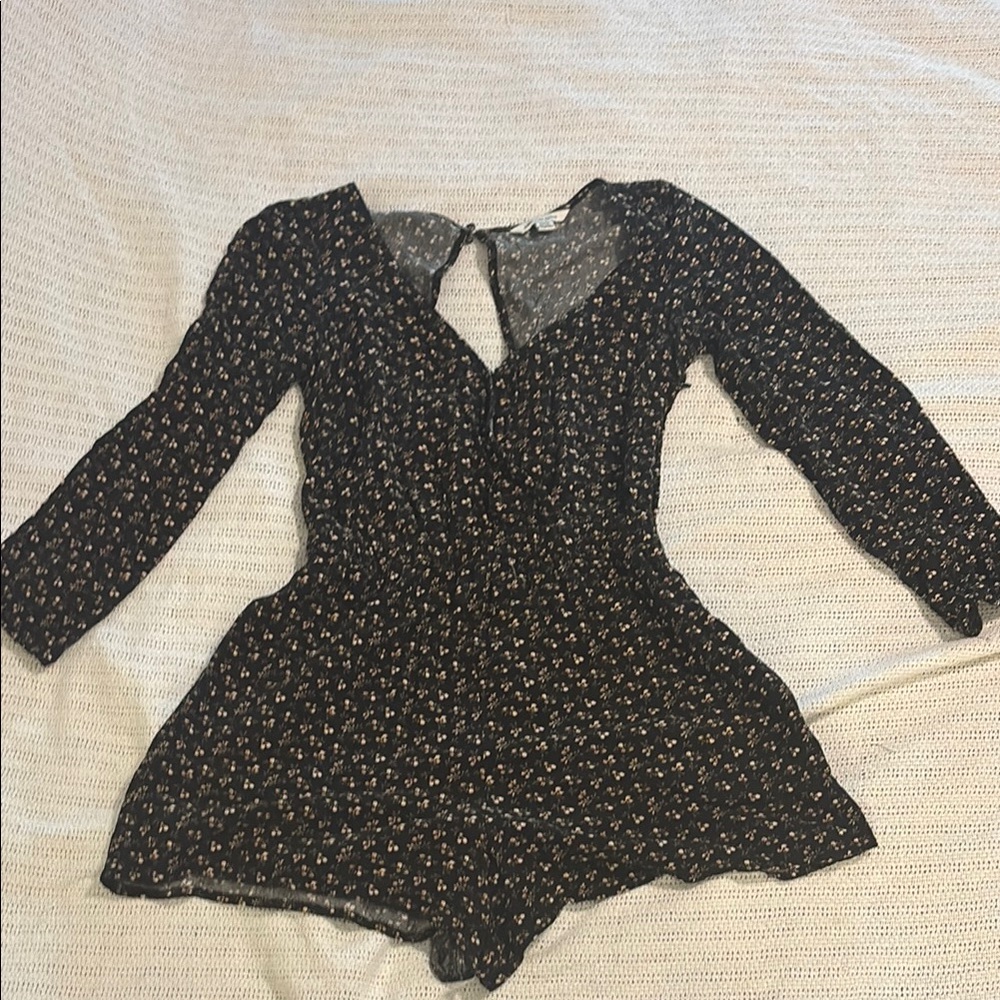 American Eagle Outfitters Black Floral Romper